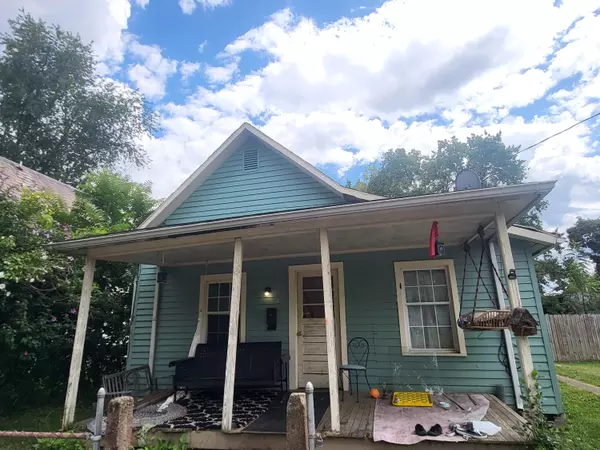 Newark, OH 43055,1517 East Street