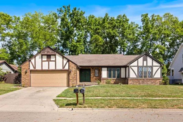 386 Lawnwood Drive, Circleville, OH 43113