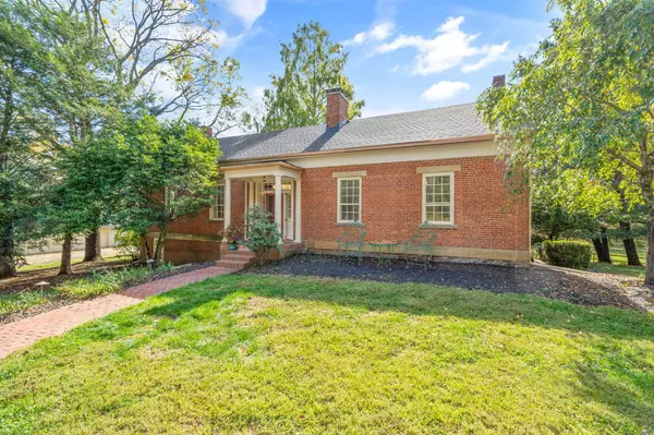 2865 Leitnaker Road, Pleasantville, OH 43148