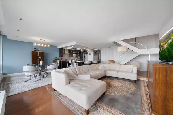 Columbus, OH 43212,1000 Urlin Avenue #917