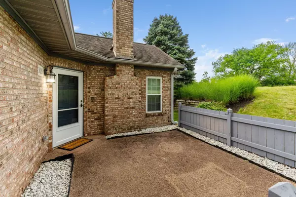 Hilliard, OH 43026,3828 Falls Circle Drive #22