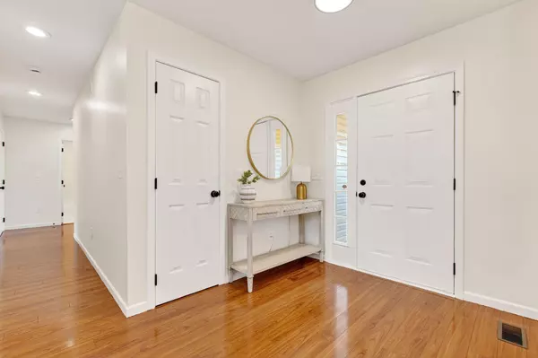 Newark, OH 43055,525 Meadowland Drive