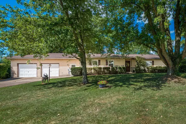 7826 Johnstown Utica Road, Johnstown, OH 43031