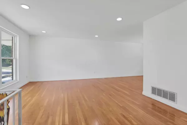 Columbus, OH 43229,1224 Belden Road