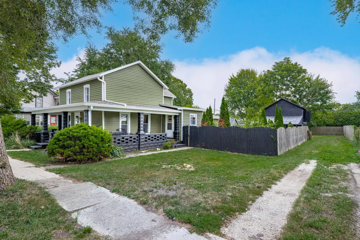 North Hampton, OH 45349,46 N Main Street