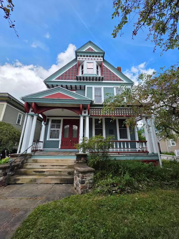 316 W Warren Street, Bucyrus, OH 44820