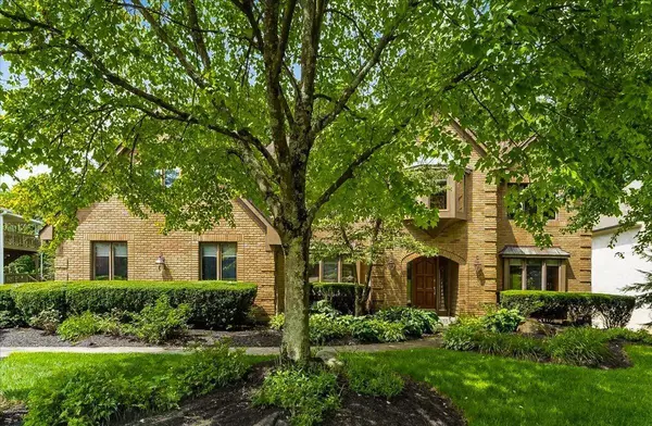8245 Sanctuary Drive, Columbus, OH 43235