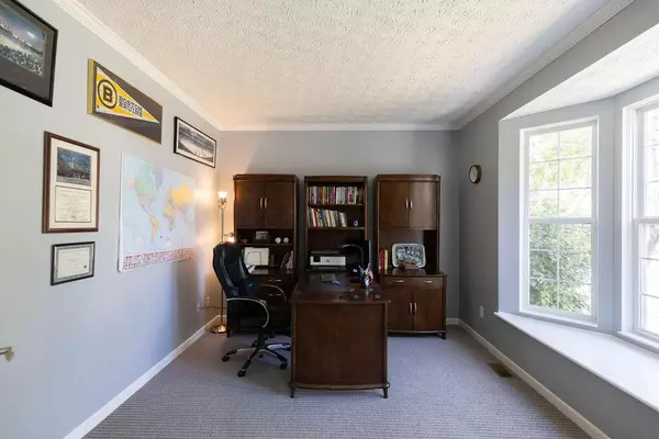 Powell, OH 43065,7905 Glenmore Drive