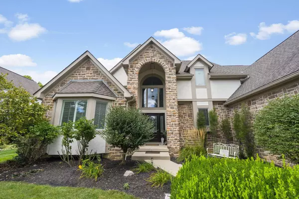 6302 Heritage Lakes Drive, Hilliard, OH 43026