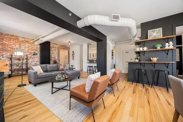 Columbus, OH 43215,432 E Rich Street #3K