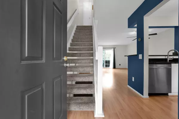 Columbus, OH 43230,5718 Blendonbrook Lane #103C