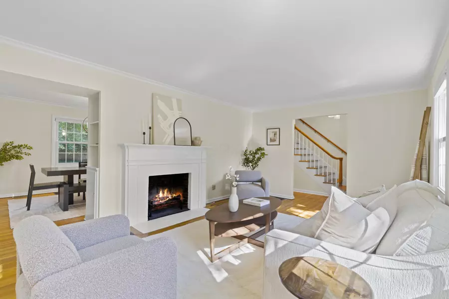 893 Francis Avenue, Columbus, OH 43209