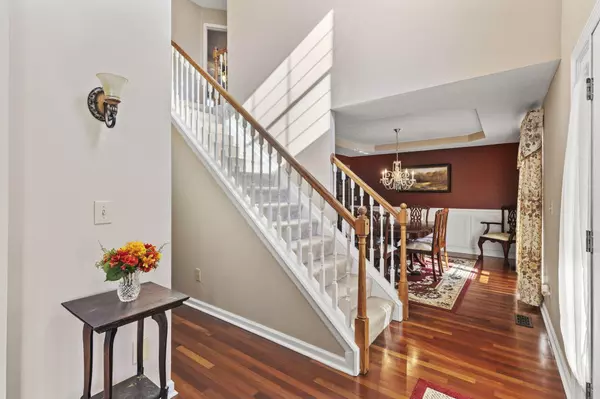 Grove City, OH 43123,5375 Meadow Grove Drive