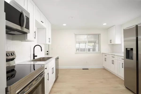 Columbus, OH 43223,3124 Musket Ridge Drive