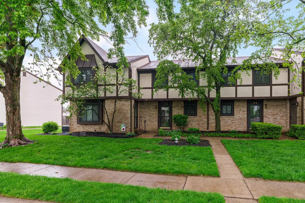 Powell, OH 43065,1914 Laramie Drive #26