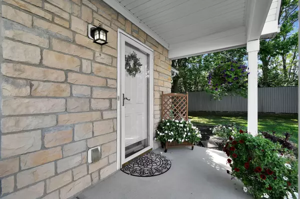 Reynoldsburg, OH 43068,7933 Meadowlark Lane