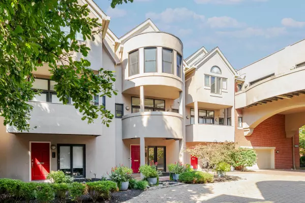 707 Sycamore Place, Columbus, OH 43206