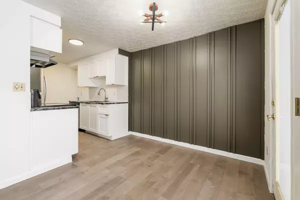 Columbus, OH 43232,2503 Burgandy Lane