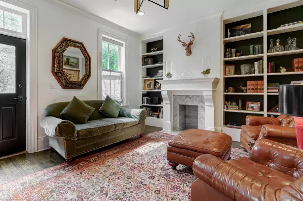 Columbus, OH 43206,569 S 6th Street