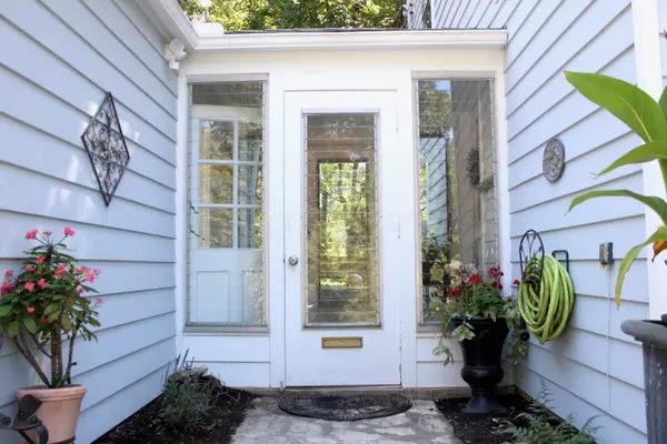 Columbus, OH 43214,199 Rustic Place