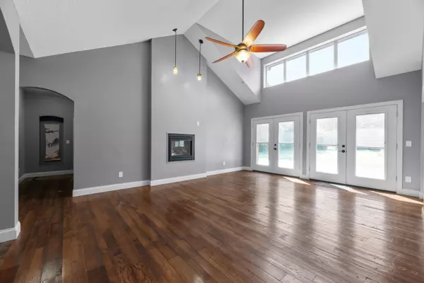 Lewis Center, OH 43035,2868 Lewis Center Road