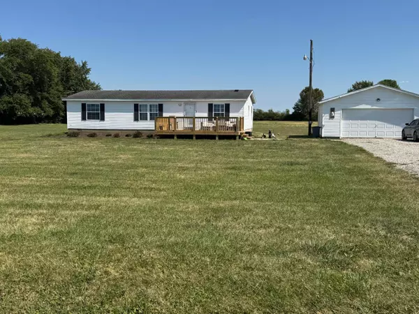 Bloomingburg, OH 43106,6800 White Oak Road