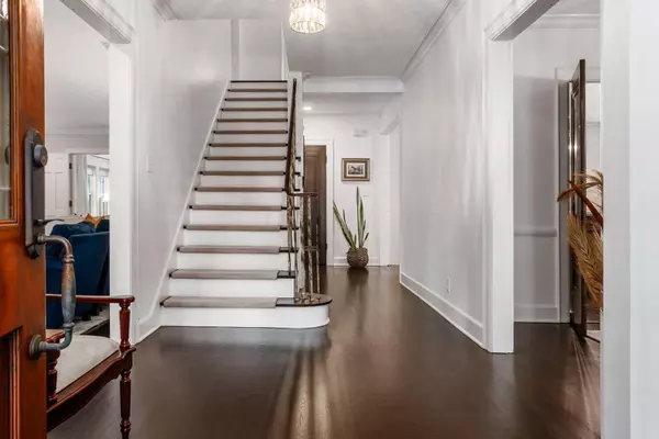 Bexley, OH 43209,351 S Columbia Avenue