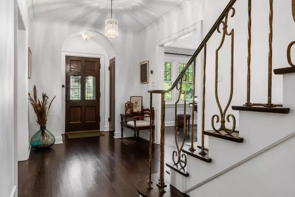 Bexley, OH 43209,351 S Columbia Avenue