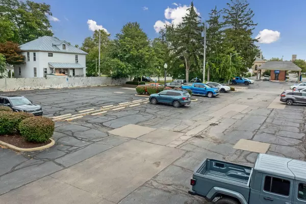 8 Public Square, Galion, OH 44833