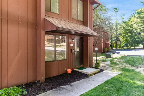 Newark, OH 43055,1442 Londondale #2-4