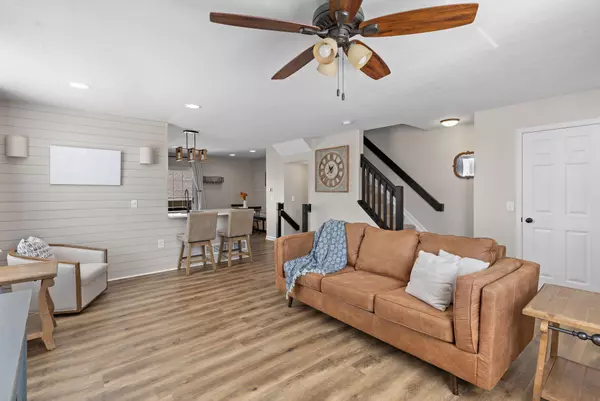 New Albany, OH 43054,5767 Colts Gate Drive