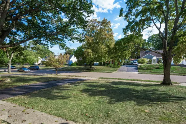 Columbus, OH 43214,452 Chatham Road