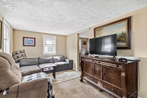 Thurston, OH 43157,8105 Long Street