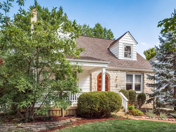 334 Clinton Heights Avenue, Columbus, OH 43202