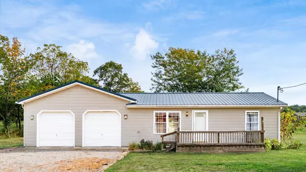 10539 Garrett Road, Amanda, OH 43102