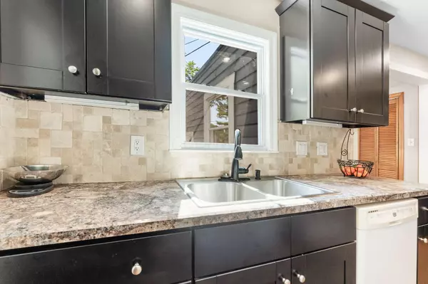 Columbus, OH 43214,343 E Jeffrey Place