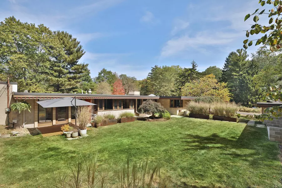 519 Pincherry Lane, Worthington, OH 43085