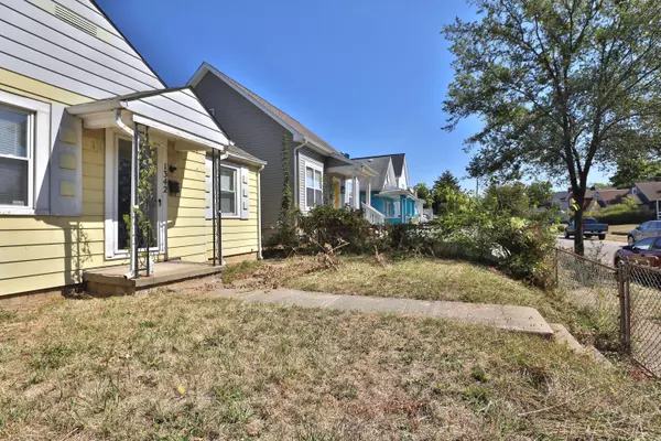 Columbus, OH 43211,1342 E 19th Avenue