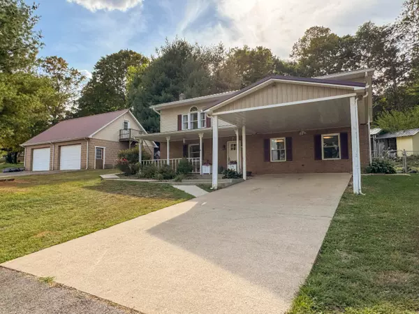 14585 State Route 104, Lucasville, OH 45648