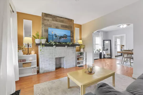 Columbus, OH 43204,713 S Ogden Avenue