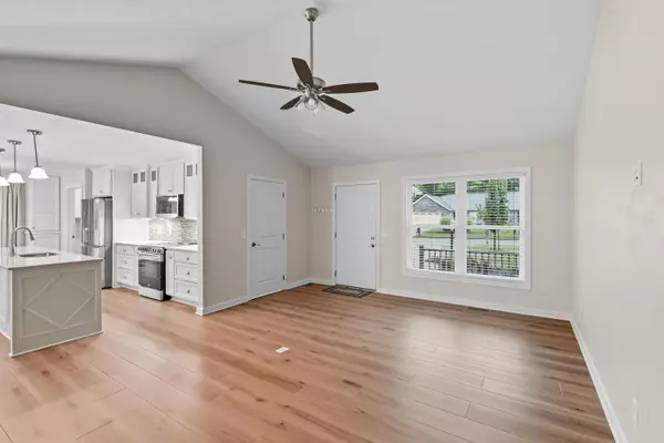 Ontario, OH 44906,2010 Teakwood Drive