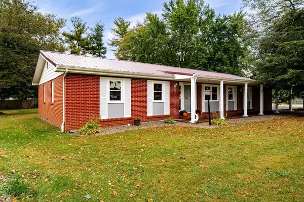 75 Country Manor Drive, Washington Court House, OH 43160