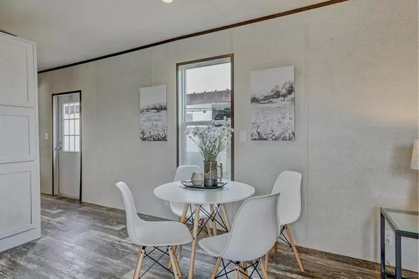 19 Winter Pine Drive, Delaware, OH 43015