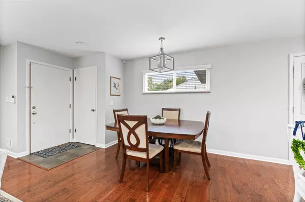 Columbus, OH 43221,2215 Woodstock Road