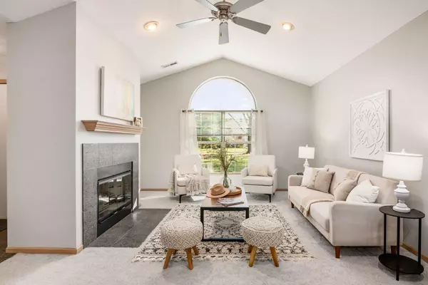 5856 Locbury Lane #R, Dublin, OH 43016