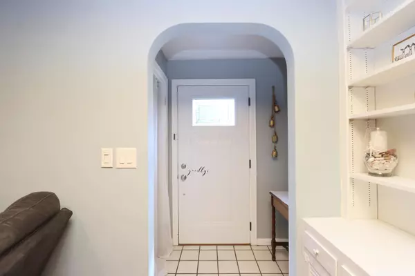 Wooster, OH 44691,846 Thorne Avenue