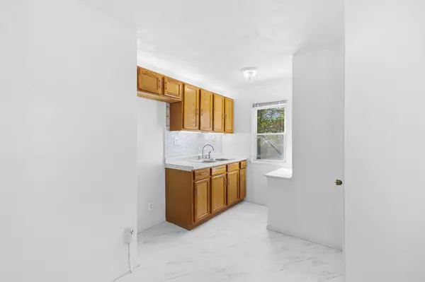 Columbus, OH 43211,2341 Parkwood Avenue