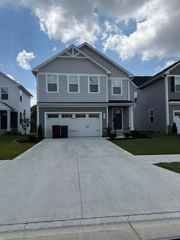 8573 Erie Lp, Canal Winchester, OH 43110