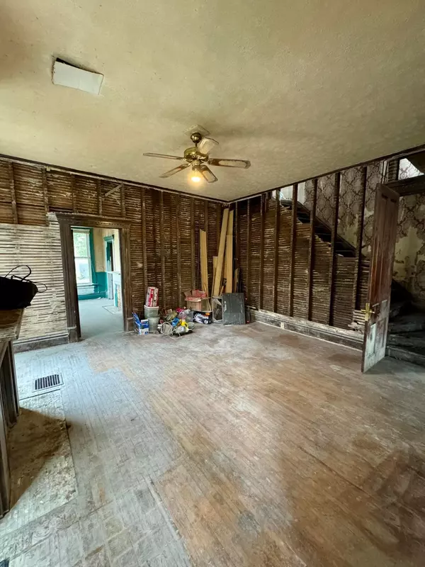 Columbus, OH 43222,50 Hawkes Avenue