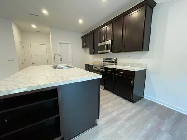 Grove City, OH 43123,2843 Horsham Drive